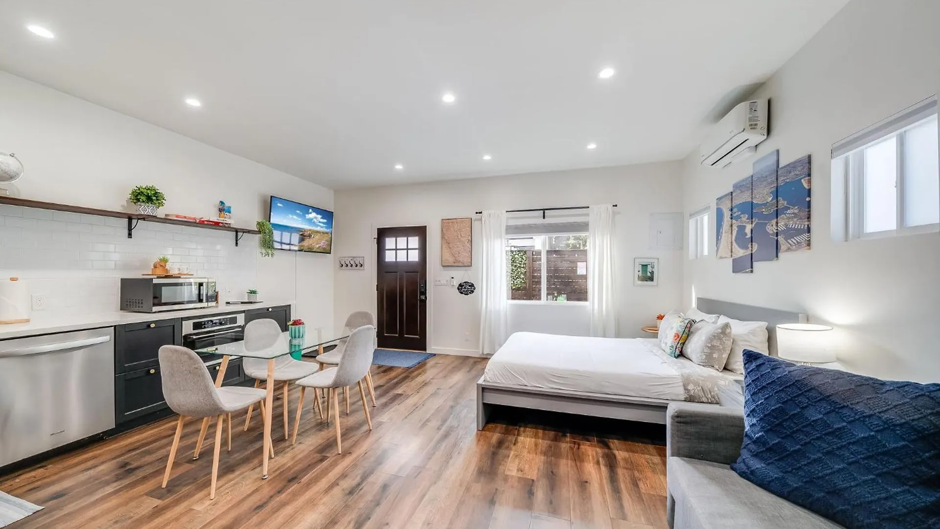 Navigate Laid-back Kensington *