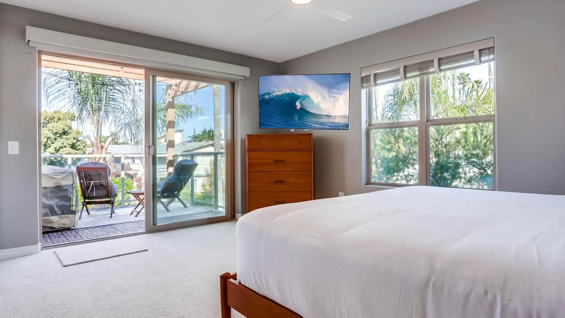 Marine Dream Brand New Listing! *