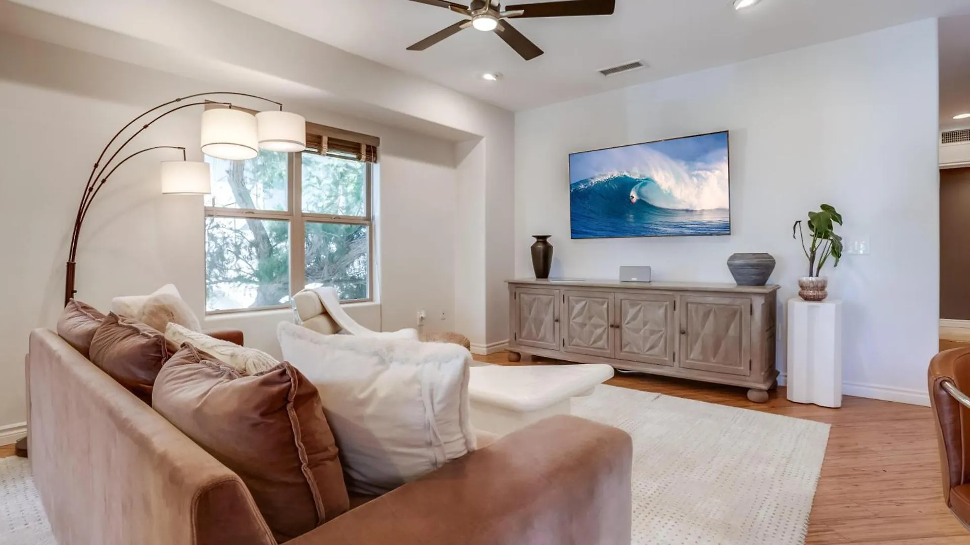 Holiday home Marine Dream Brand New Listing!