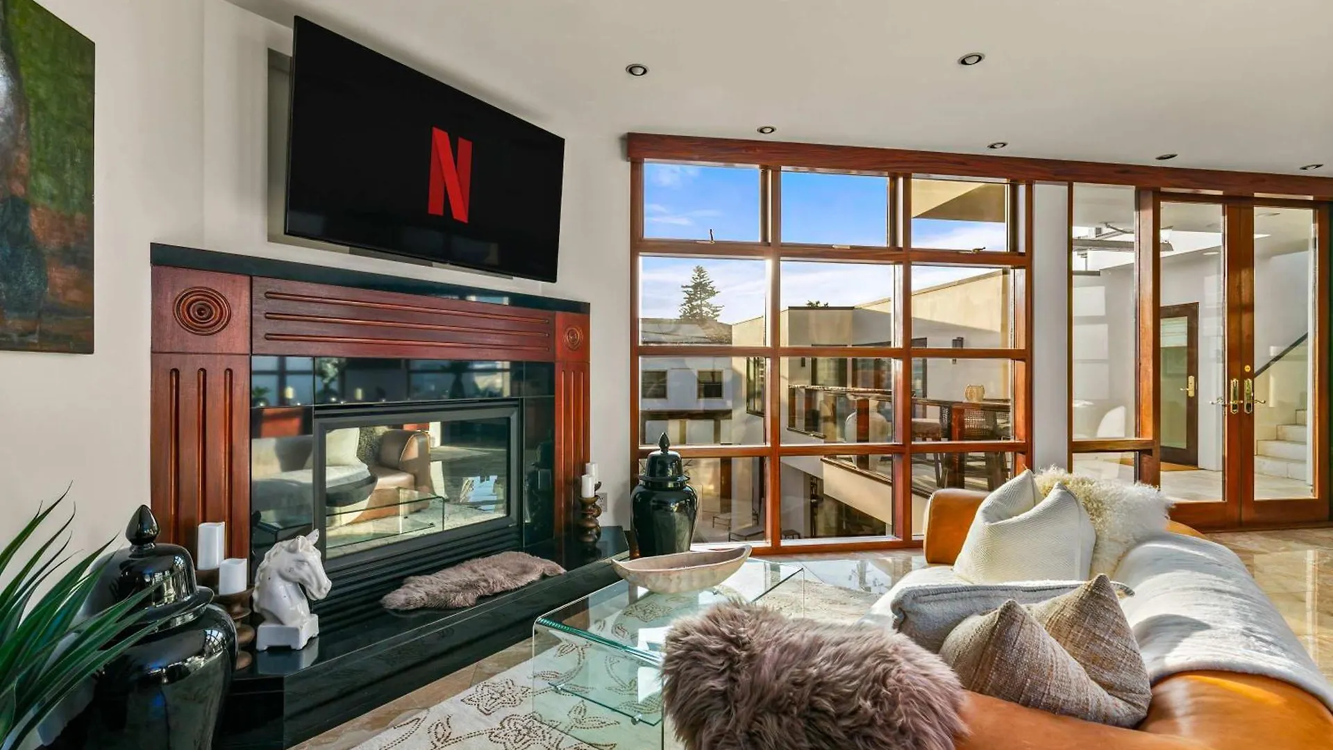 Brand New Listing Elegant 7br Masterpiece Walk To Shops & Dining Holiday home San Diego
