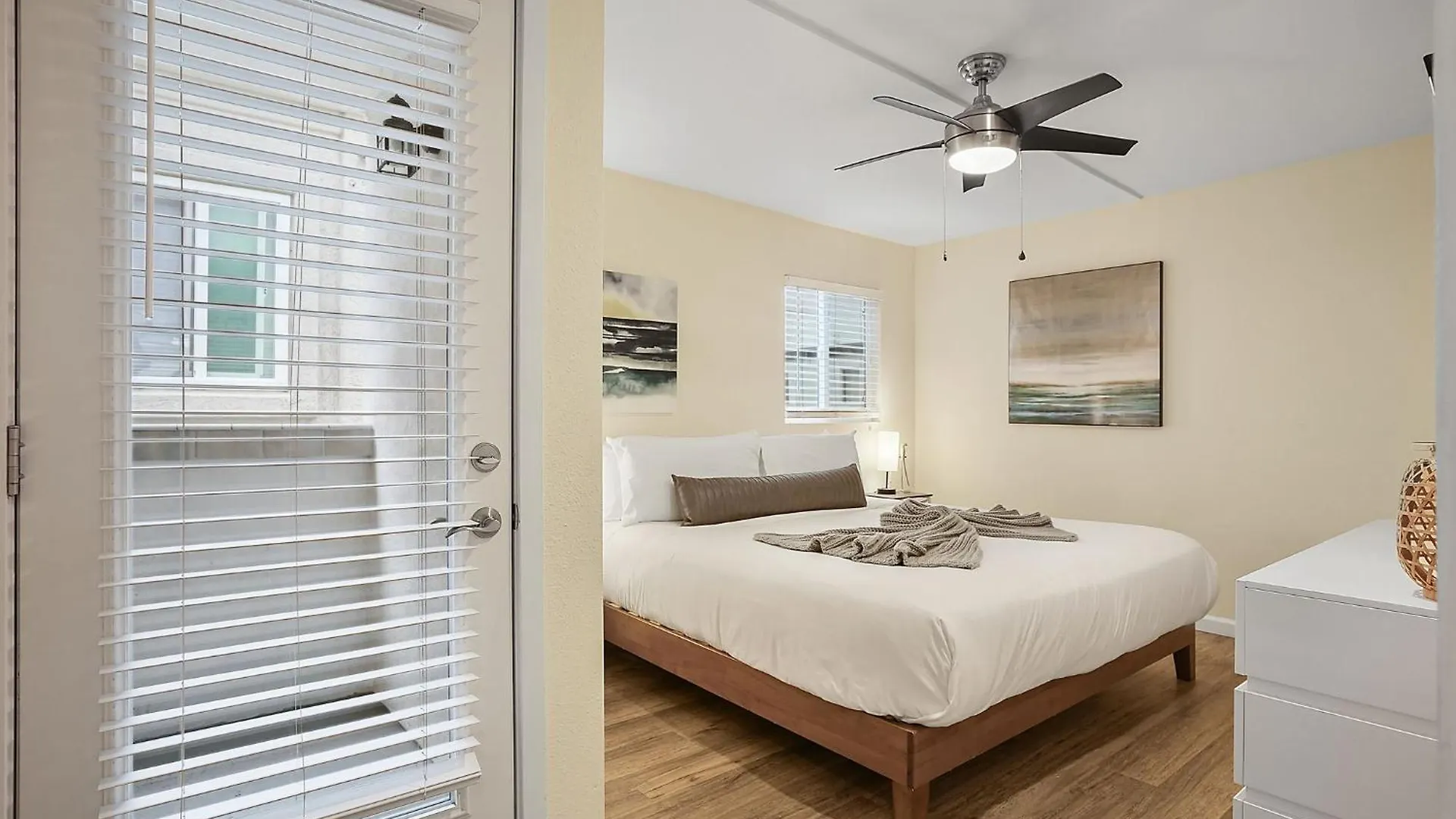 Holiday home S736 - Pacific Views *