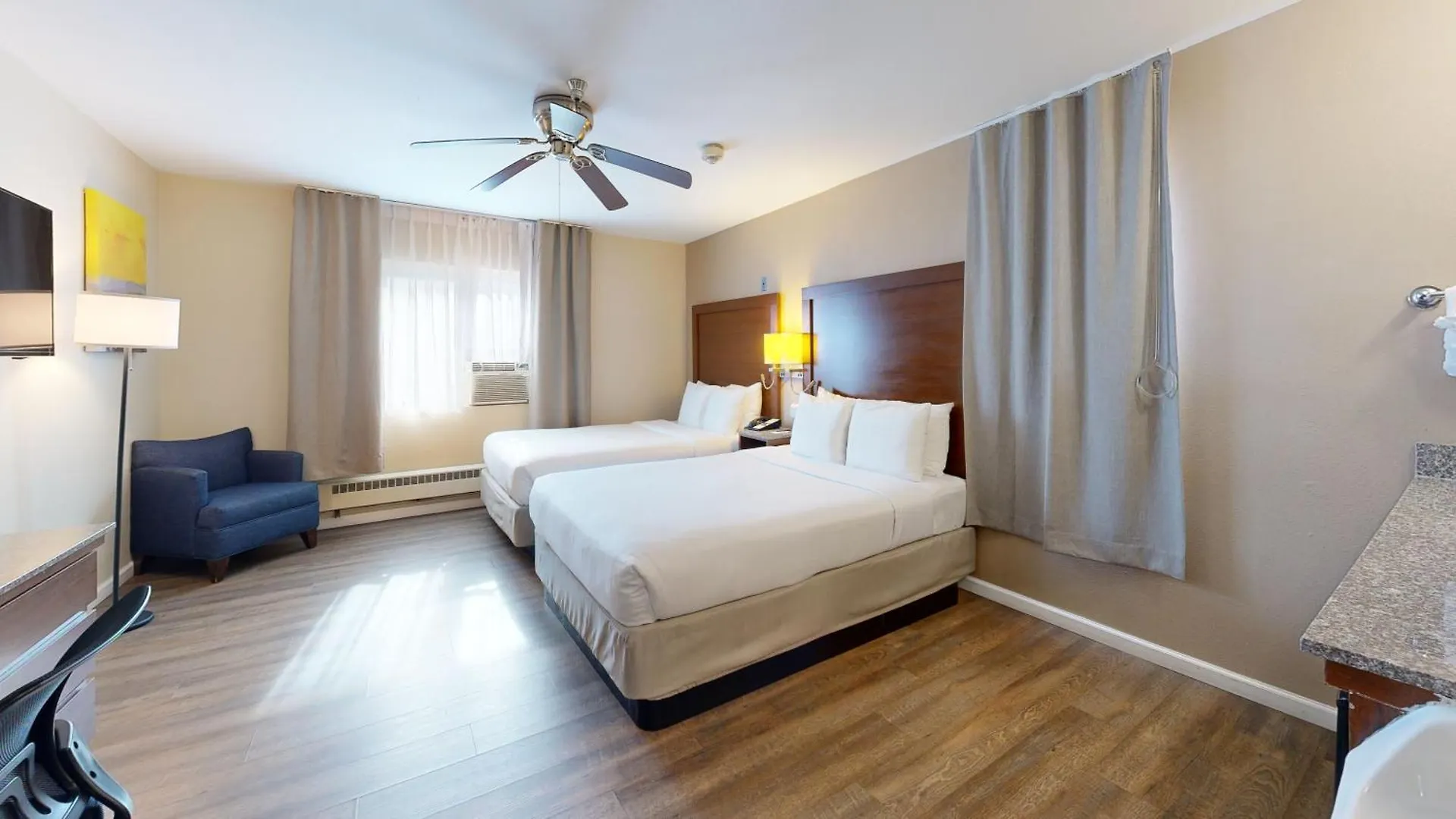 Penzion Comfort Gaslamp Convention Center 3*