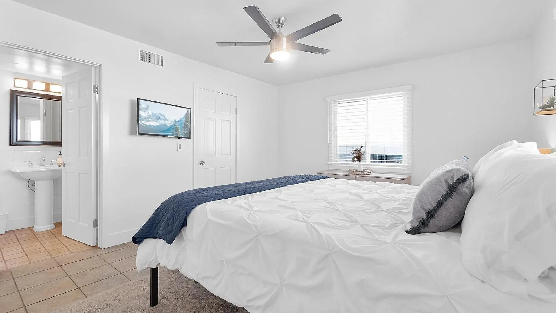 S722 - Sunset Retreat Holiday home