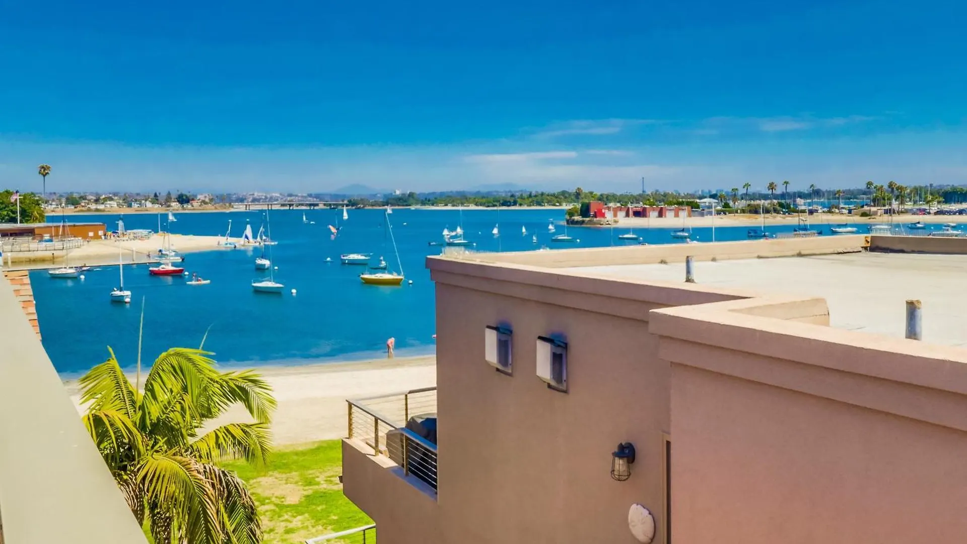 Holiday home Bayfront Dream - Bay Views Rooftop Wd Garage 5171