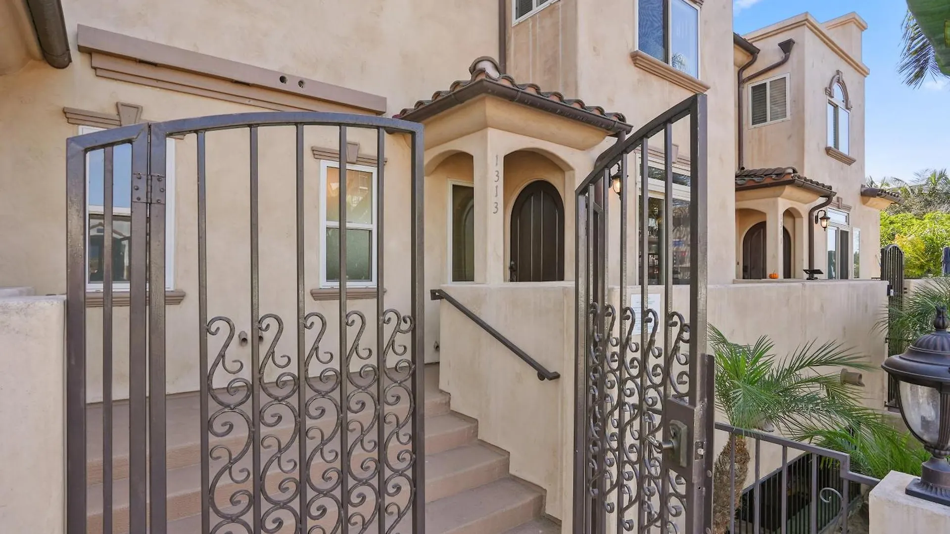 Dreamin Luxury Water View Ac Garage Fast Wifi Rooftop Patio 5175 Holiday home *