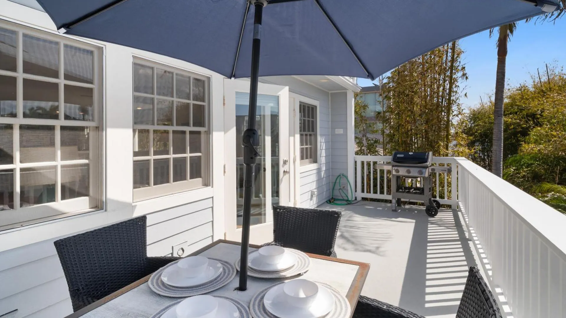 B832 - Balboa Retreat *