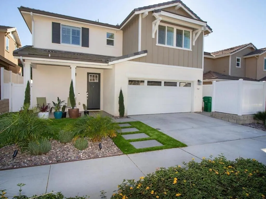 Need Is 4 Beds And A Luxury Yard San Diego