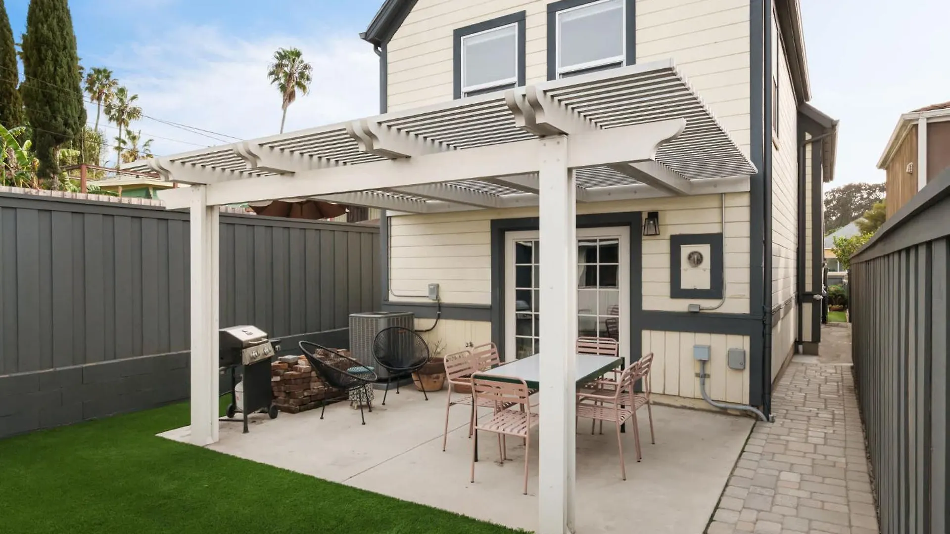 Holiday home Victorian Retreat In Barrio Logan 1mi To Downtown San Diego
