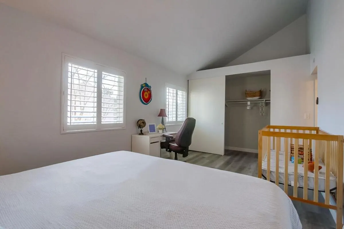 Entire Private 4-Bedroom Home W Pool, King Bed, Garage, Prime Location *