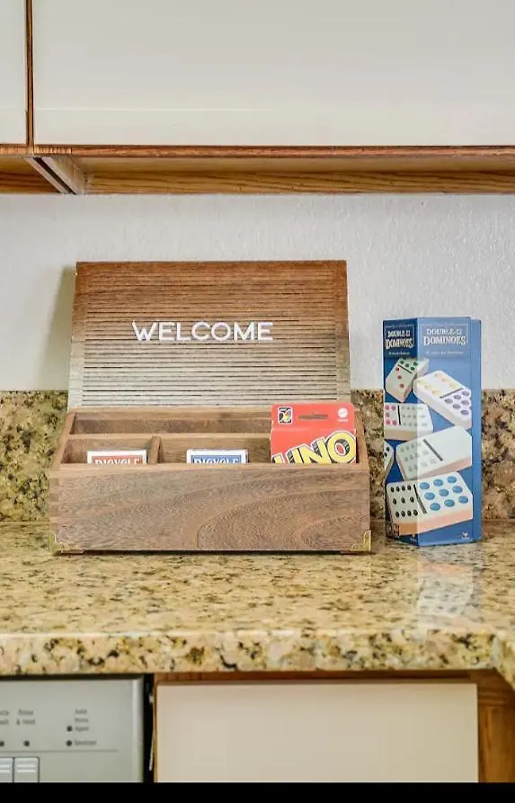 New Corner 2-story One Bedroom Venetian Vacation La Jolla Luxury Furnished Near And Utc Mall San Diego