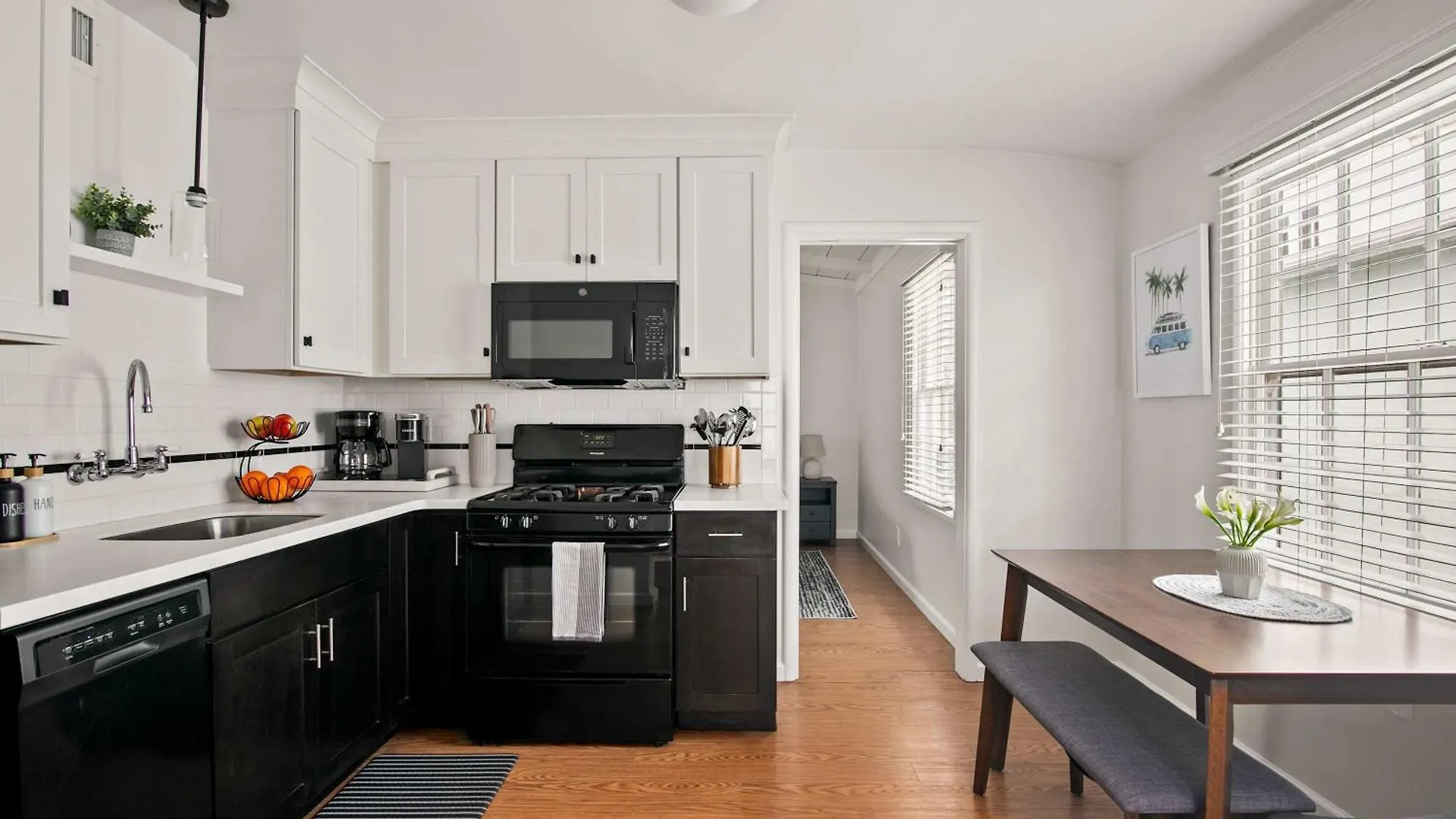 Ocean Escape 1br Walk To Windansea * San Diego