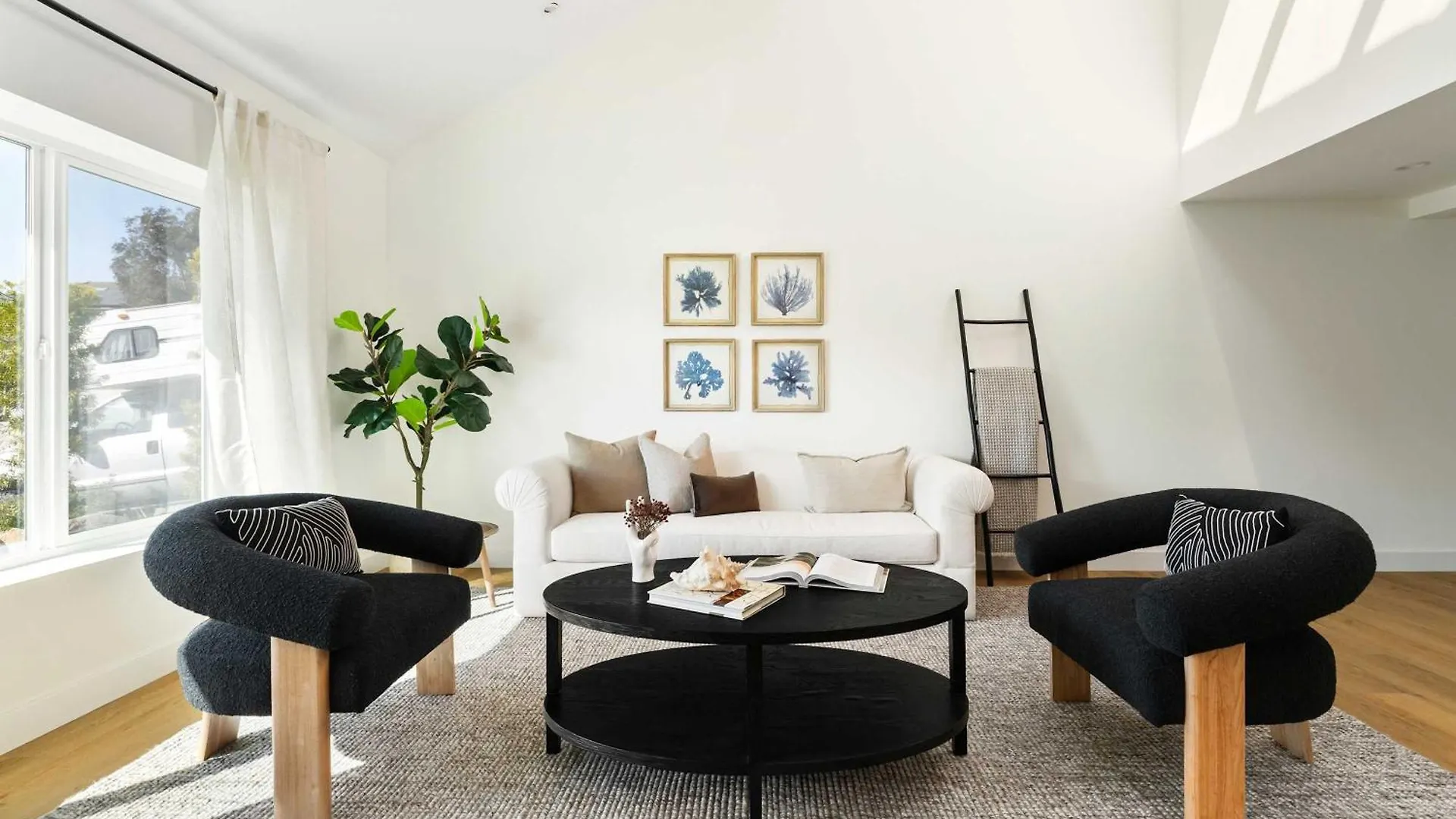 Holiday home Luxury 5-bedroom Family In La Jolla Minutes To The Ocean Sleeps 14 *