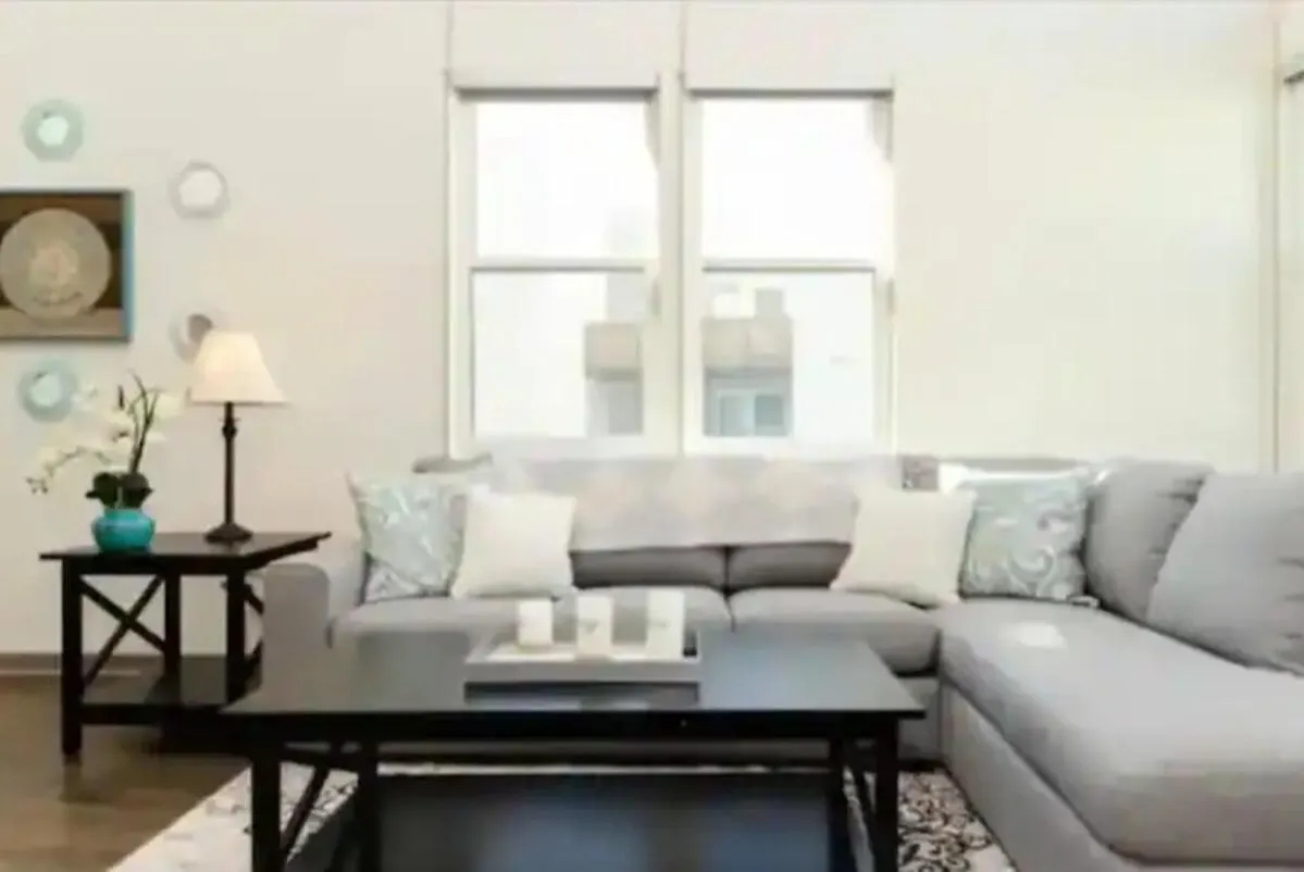 Chic 2 Bedroom Near Petco Park Convention Center Apartment
