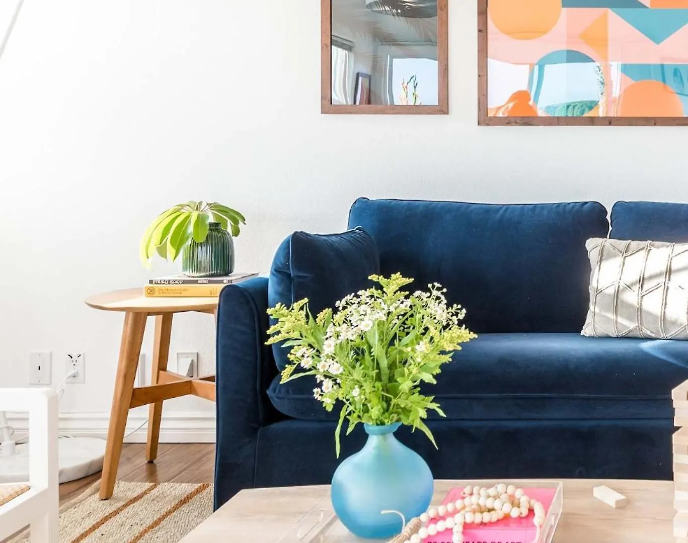 Walk To The Stylish Coastal Retreat Holiday home San Diego