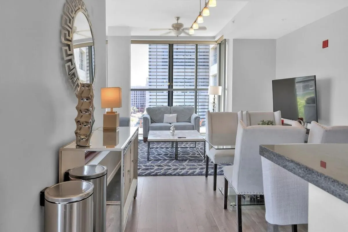 Gaslamp 2 Bed Penthouse Petco Park Convention Ctr * San Diego
