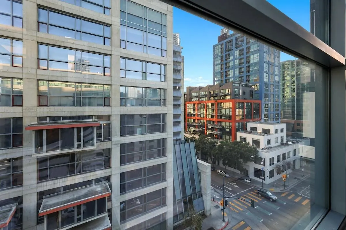 Gaslamp 2 Bed Penthouse Petco Park Convention Ctr * San Diego