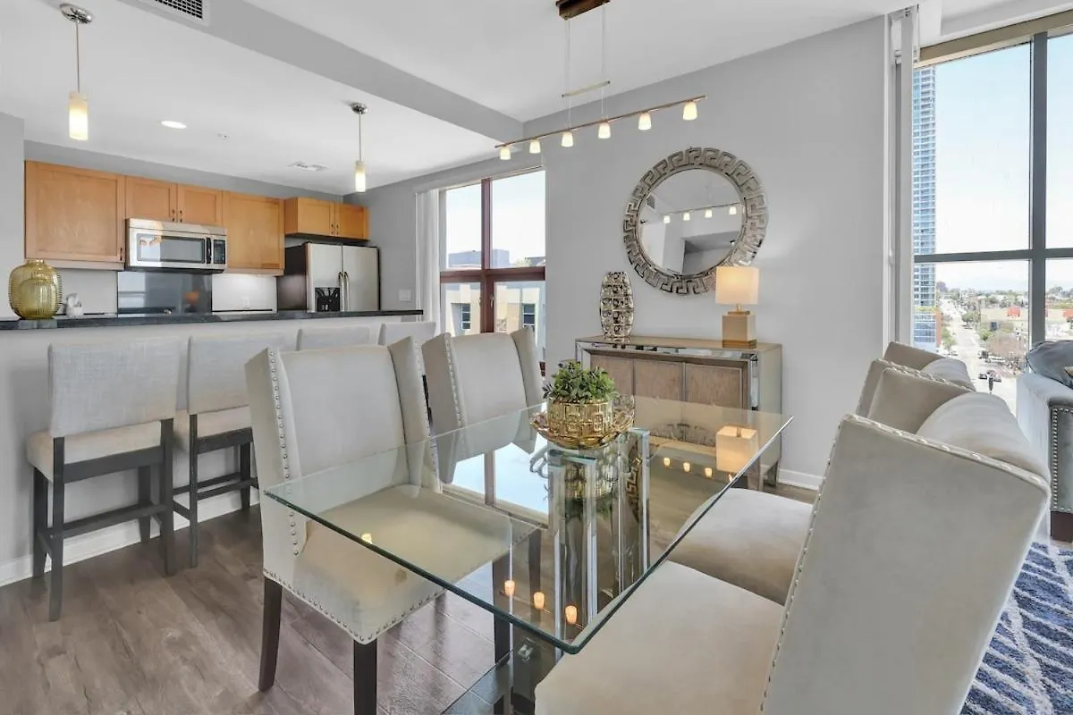 Gaslamp 2 Bed Penthouse Petco Park Convention Ctr Apartment