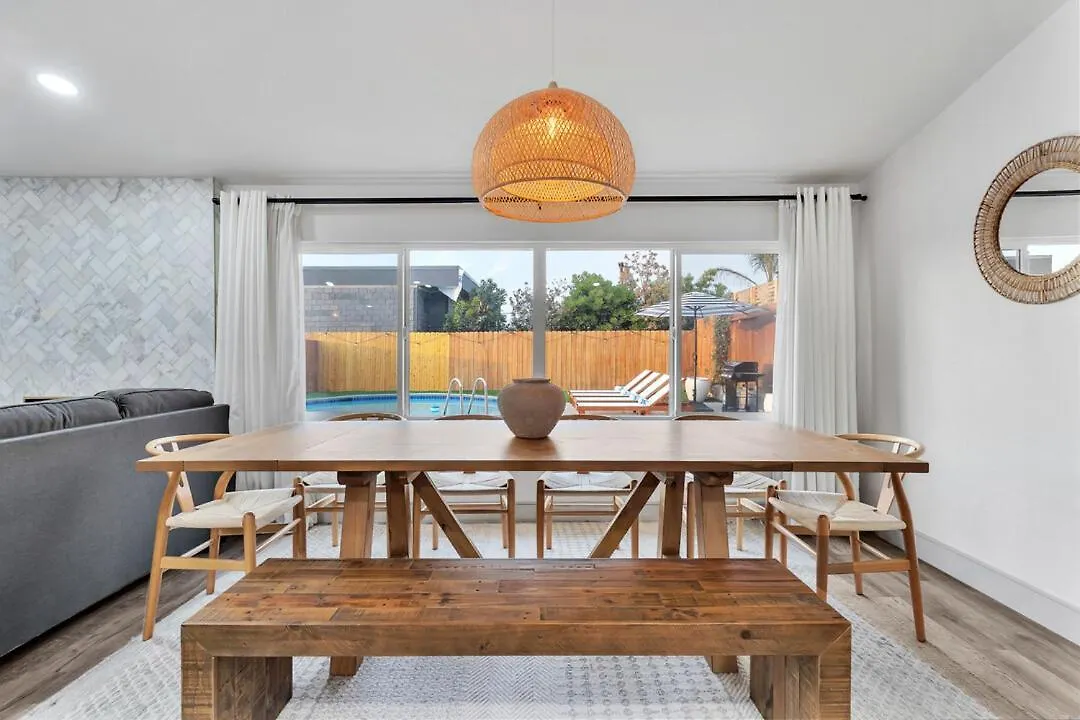 Holiday home Luxe W Pool & Firepit, Bachelorette Friendly San Diego