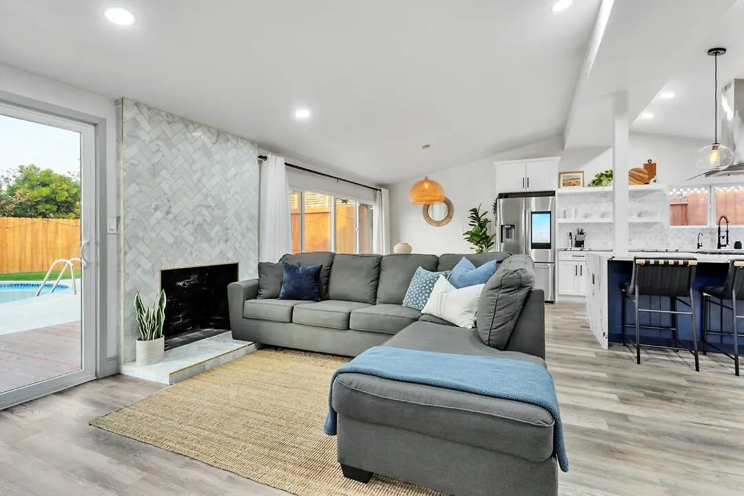 Luxe W Pool & Firepit, Bachelorette Friendly