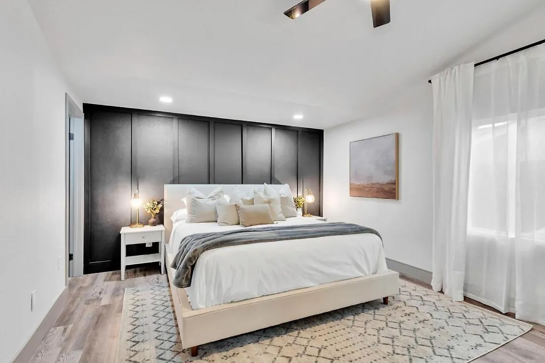 Luxe W Pool & Firepit, Bachelorette Friendly * San Diego