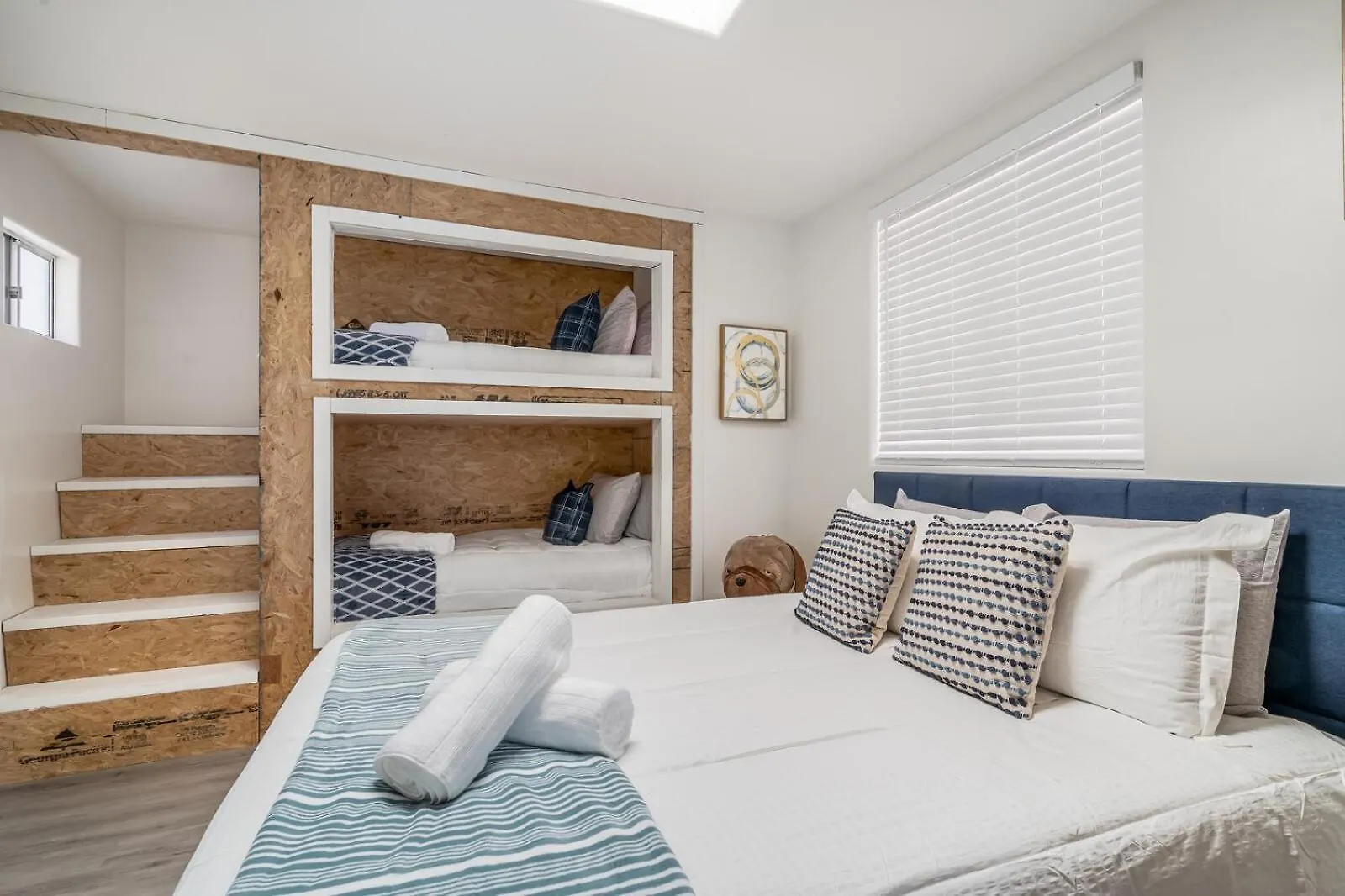Holiday home 1bd Ocean Waves Surf Parking *