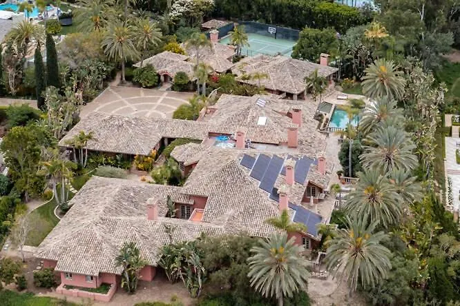 Fairbanks Ranch 9br Compound Holiday home San Diego