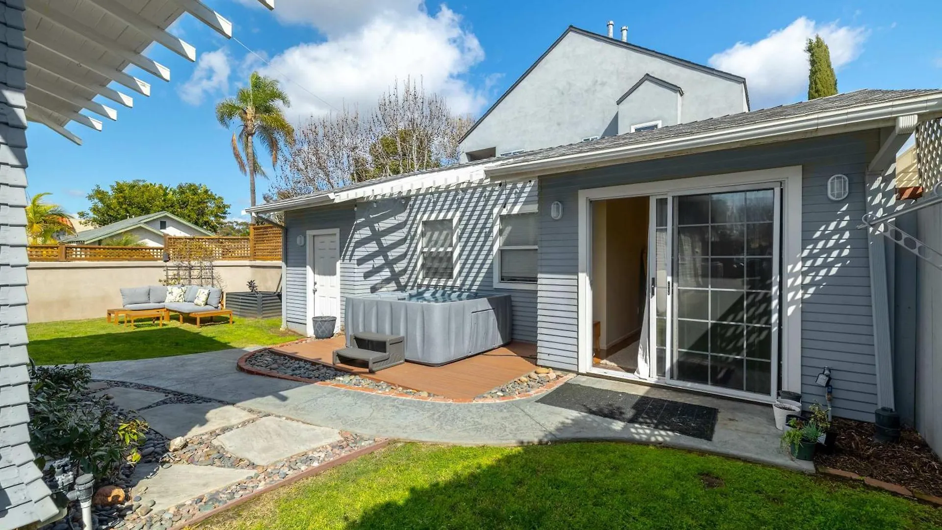 Falcon Street Retreat - Your Cozy Getaway San Diego