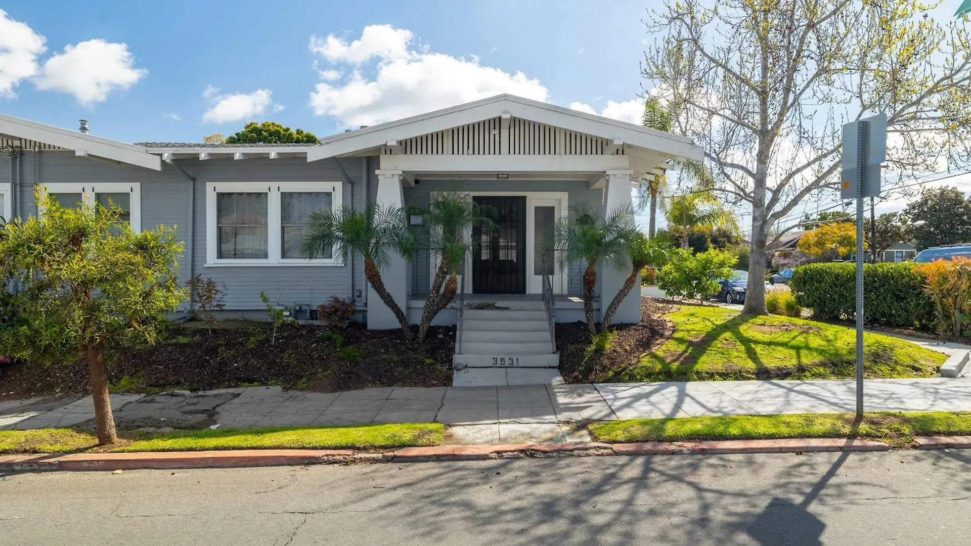 Falcon Street Retreat - Your Cozy Getaway