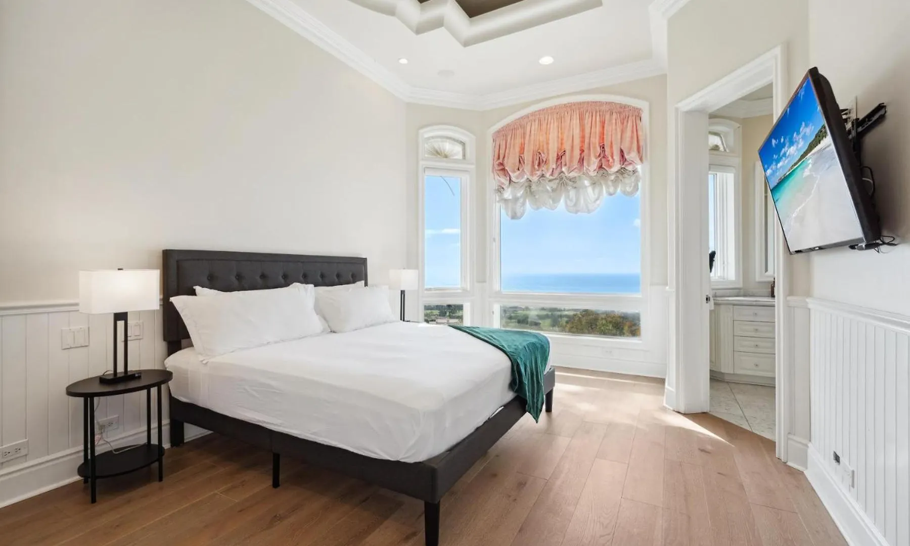 Seascape Estate * San Diego
