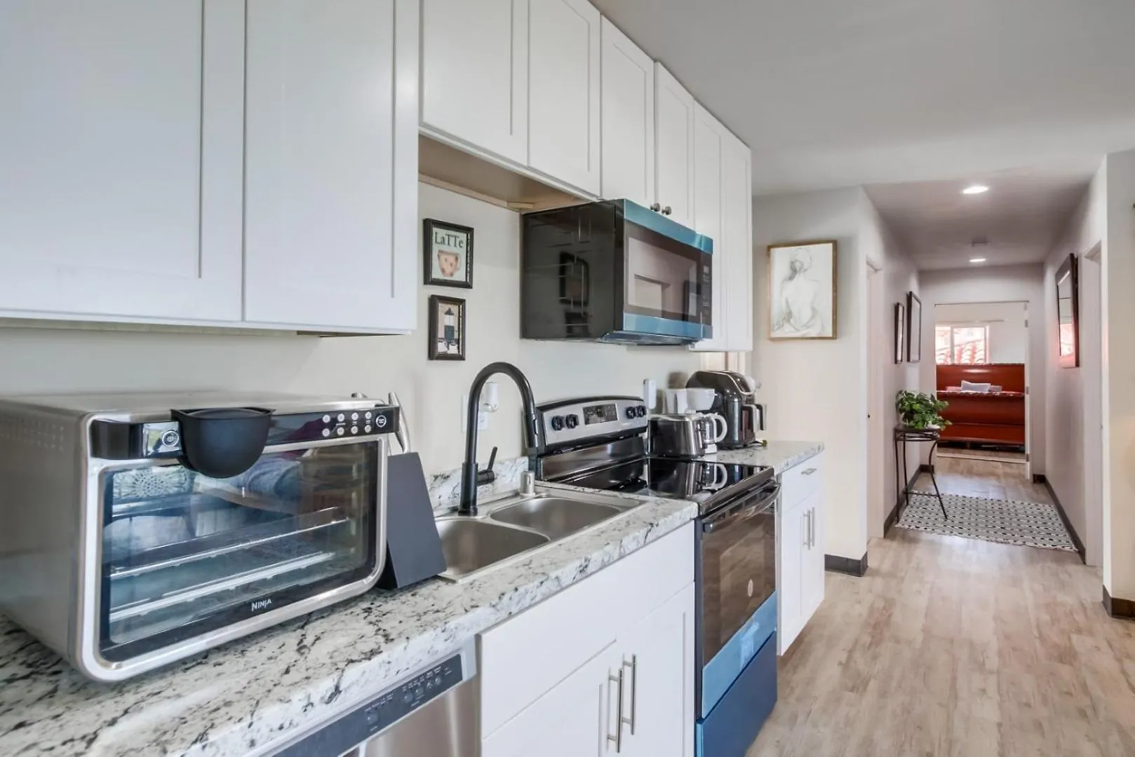 360 Rooftop View Ocean Breeze 6 Min To Beach Holiday home