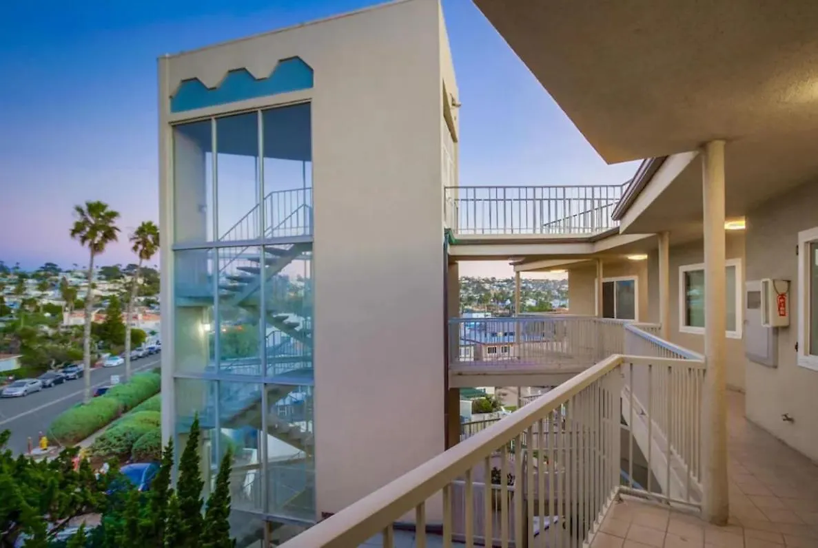 Sunset Cliffs Oceanfront Oasis, - Stunning Views & Ocean Sounds