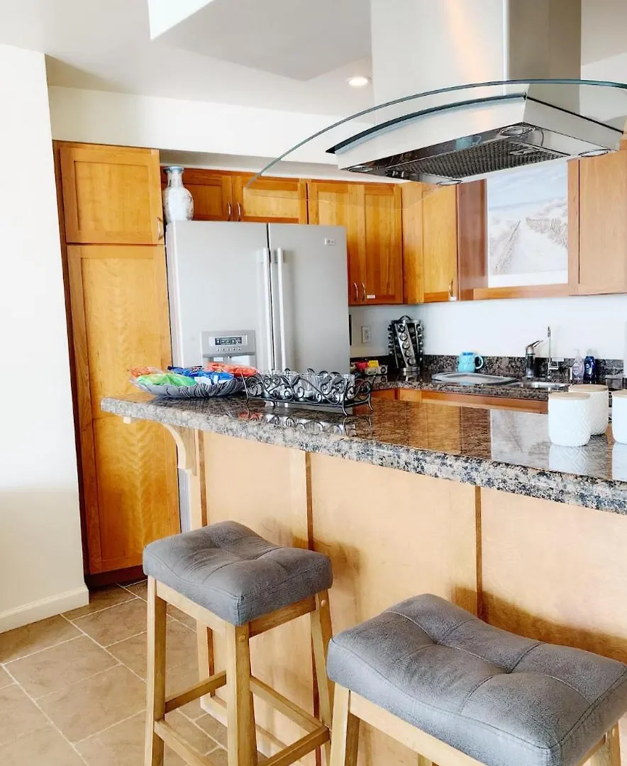 Apartment Sunset Cliffs Oceanfront Oasis, - Stunning Views & Ocean Sounds San Diego