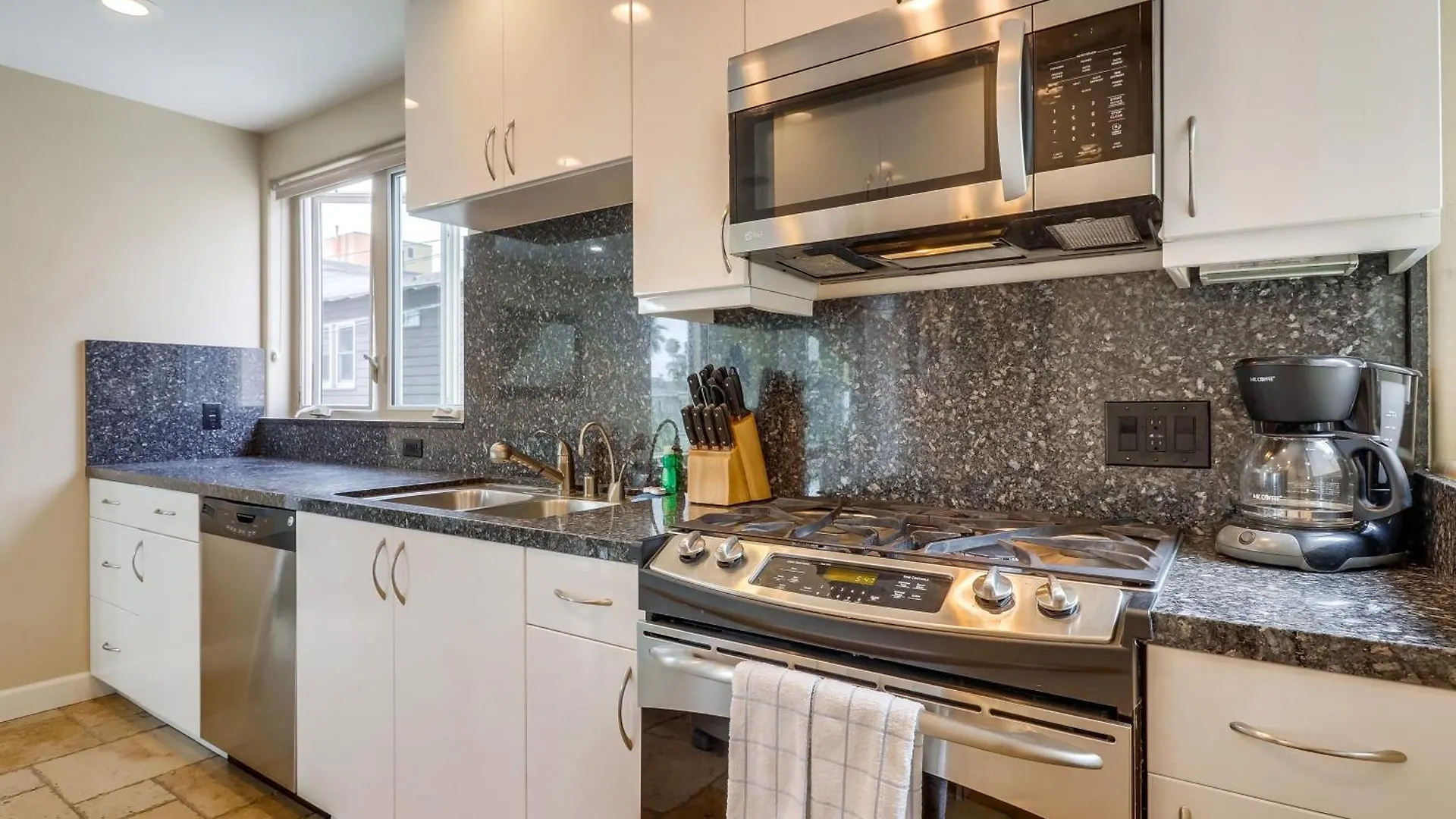 Ocean Breeze 1 & 2 Holiday home San Diego