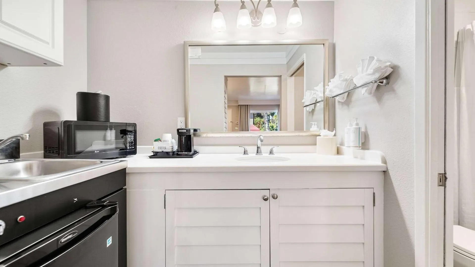 Days By Wyndham Circle 3* San Diego