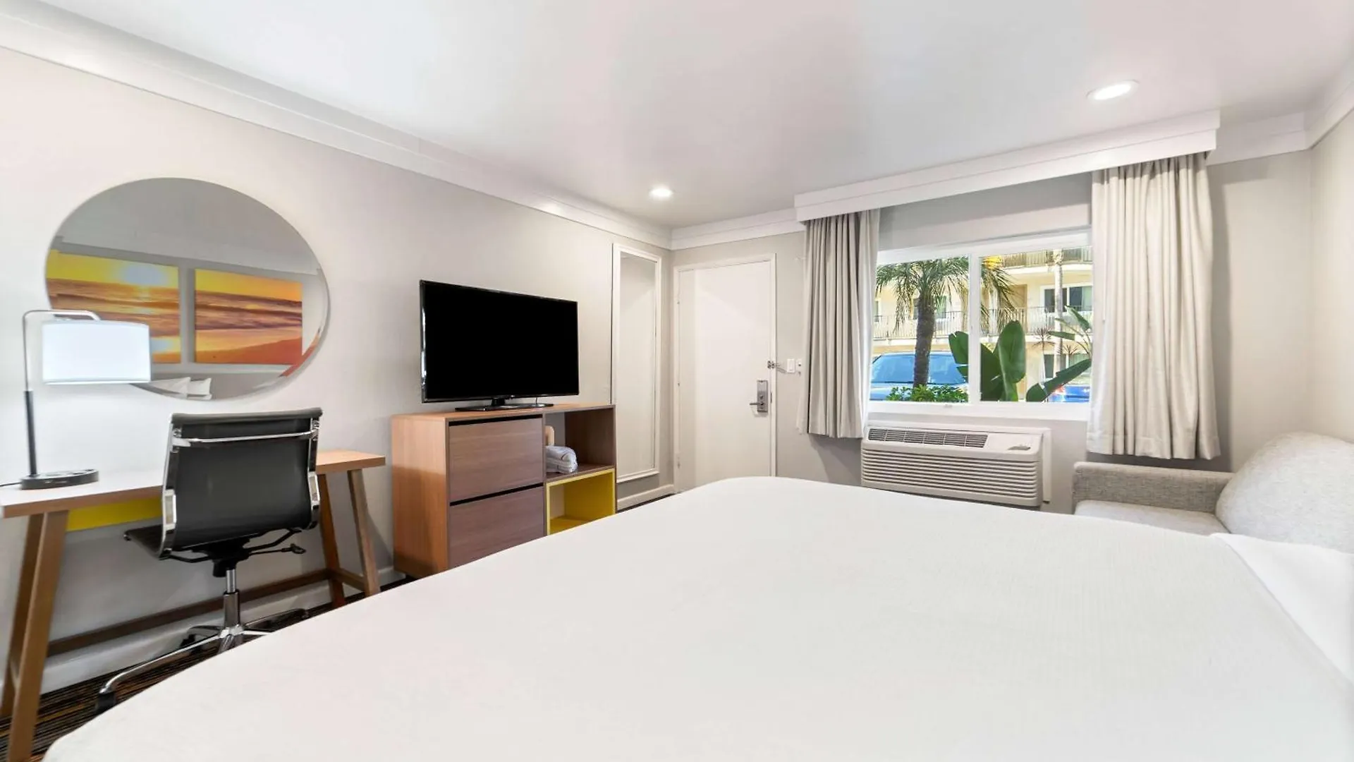 Days By Wyndham Circle 3*