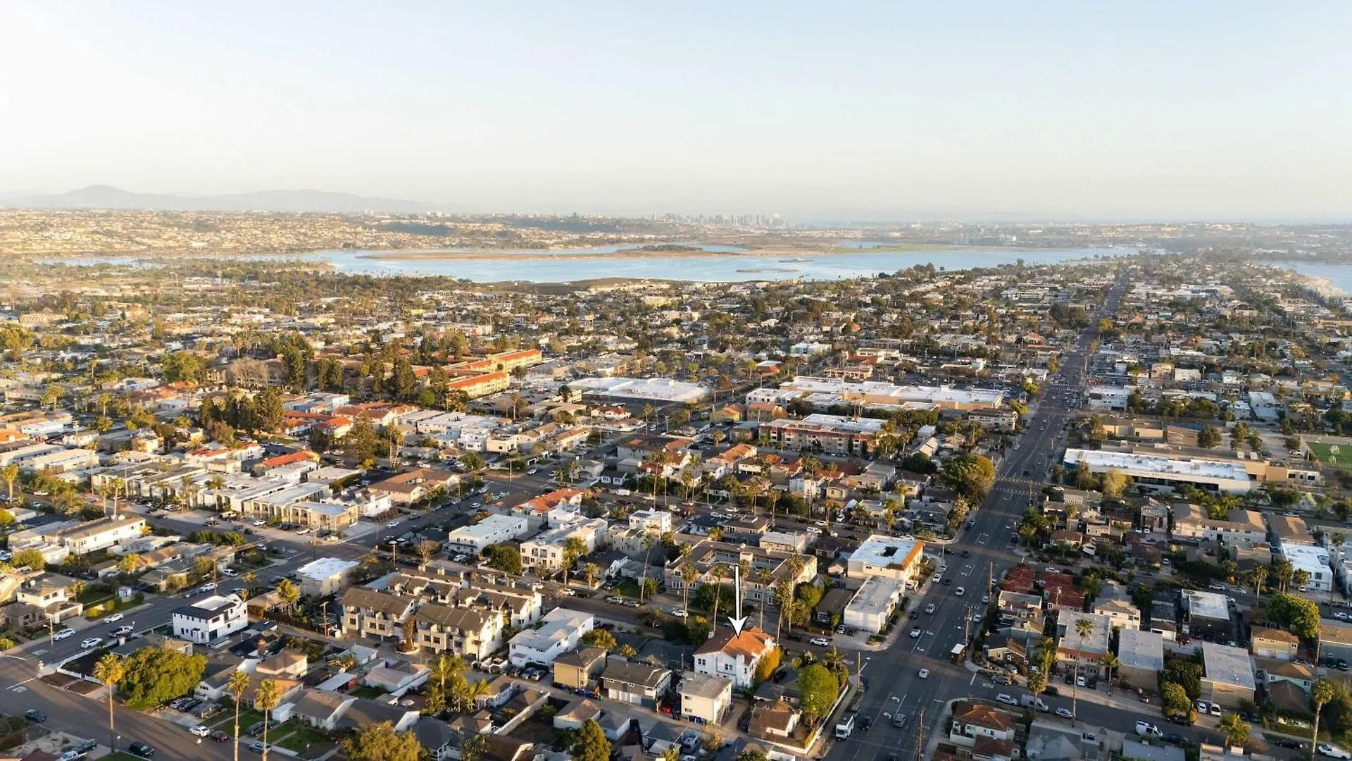 Walk To The Stylish Coastal Retreat * San Diego