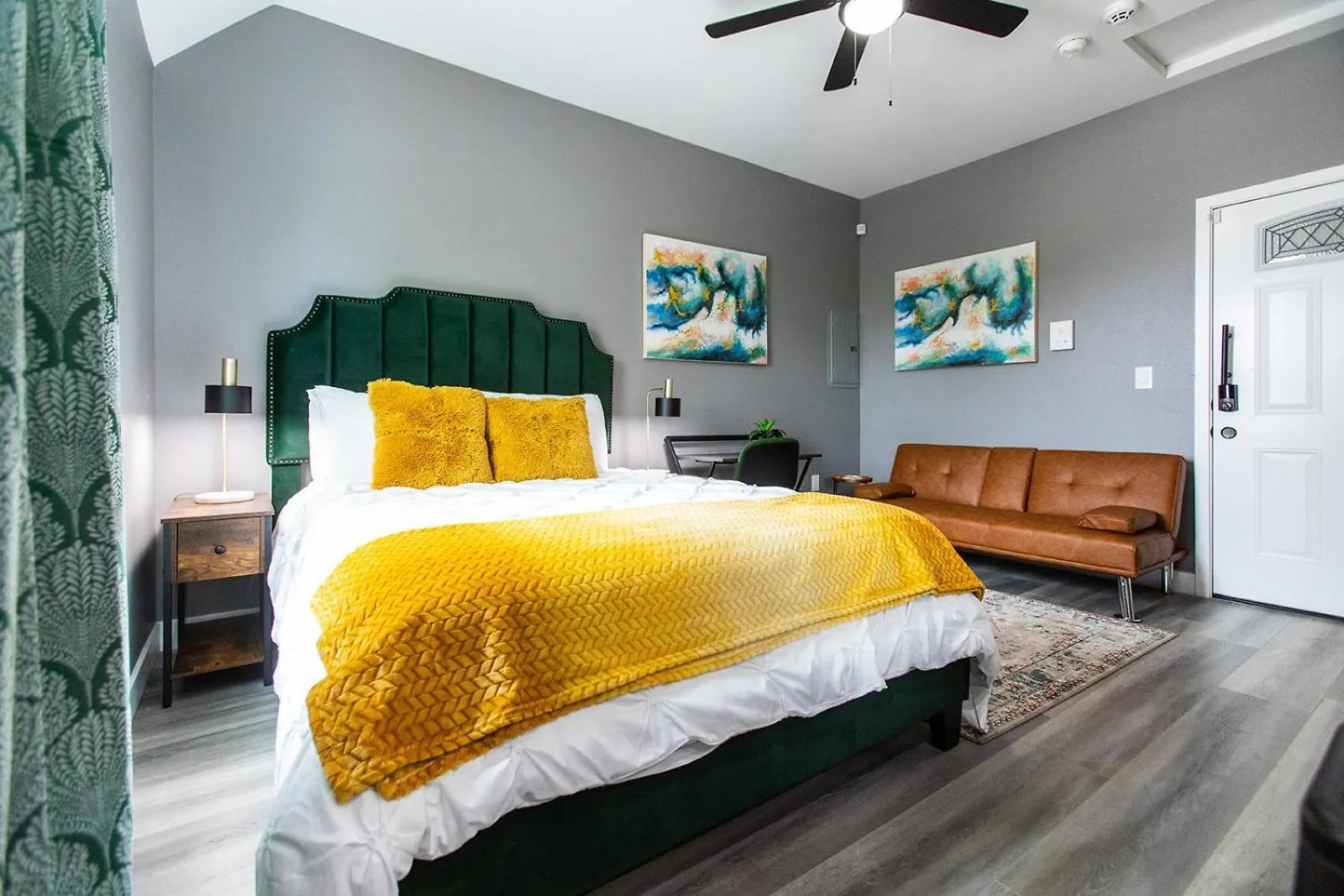 Apartment Stylish-studio-walker's-paradise-wifi-ac San Diego