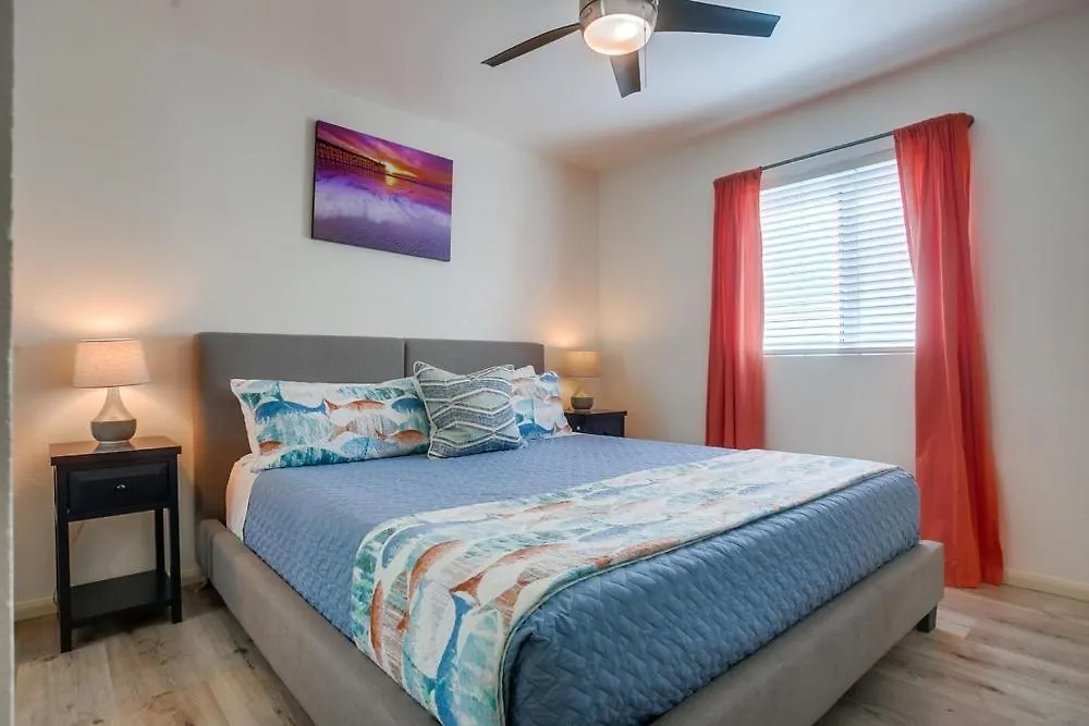 Manhattan Shores 5 *