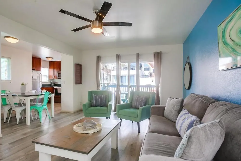 Manhattan Shores 5 *