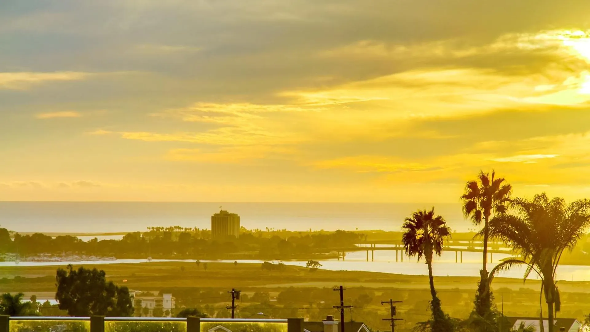 Holiday home Panoramic Ocean Sunset Views With Heated Pool & Location San Diego