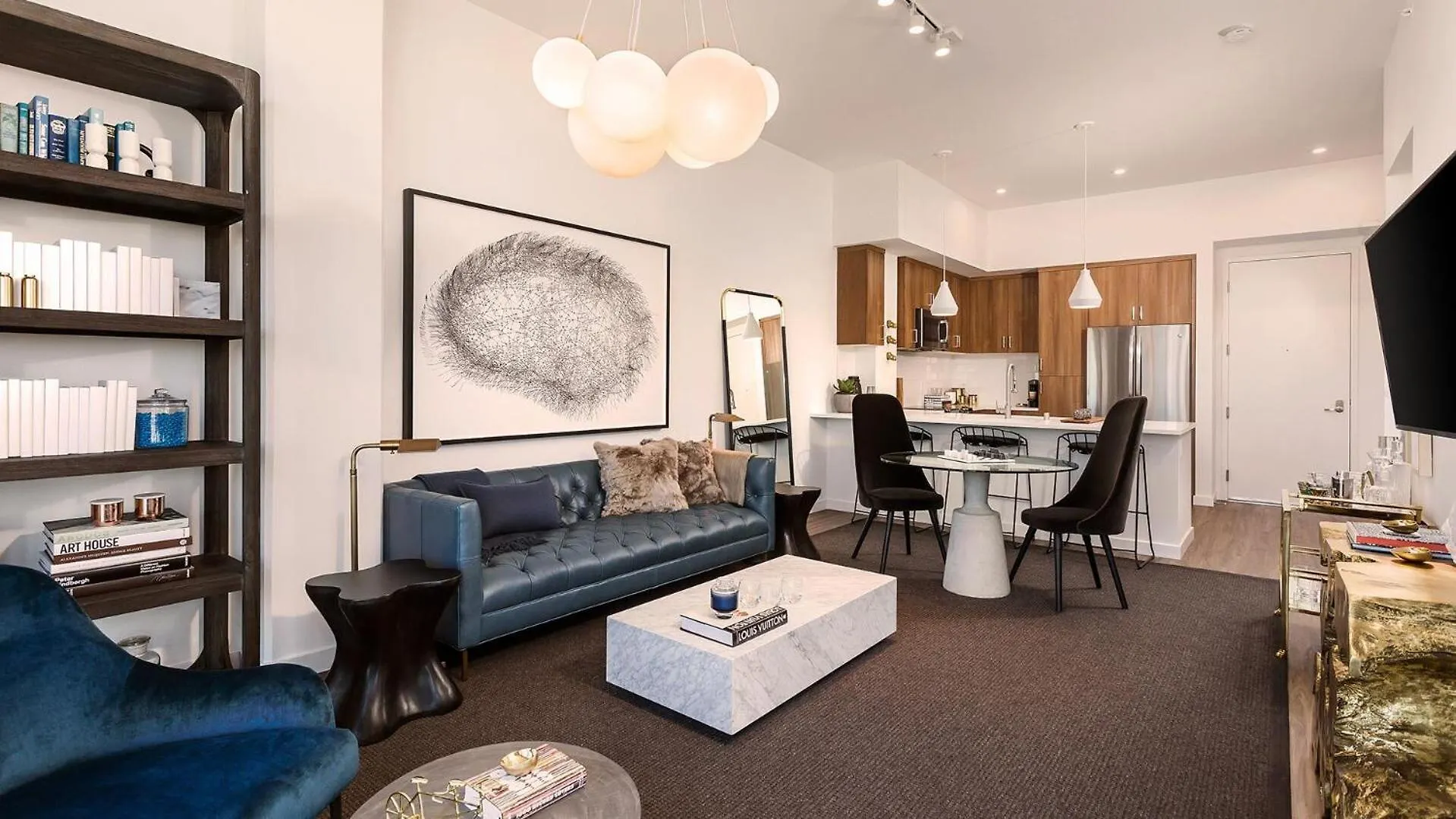 Luxury 1bedroom 1bath Gaslamp Quarter Petco Park Apartment
