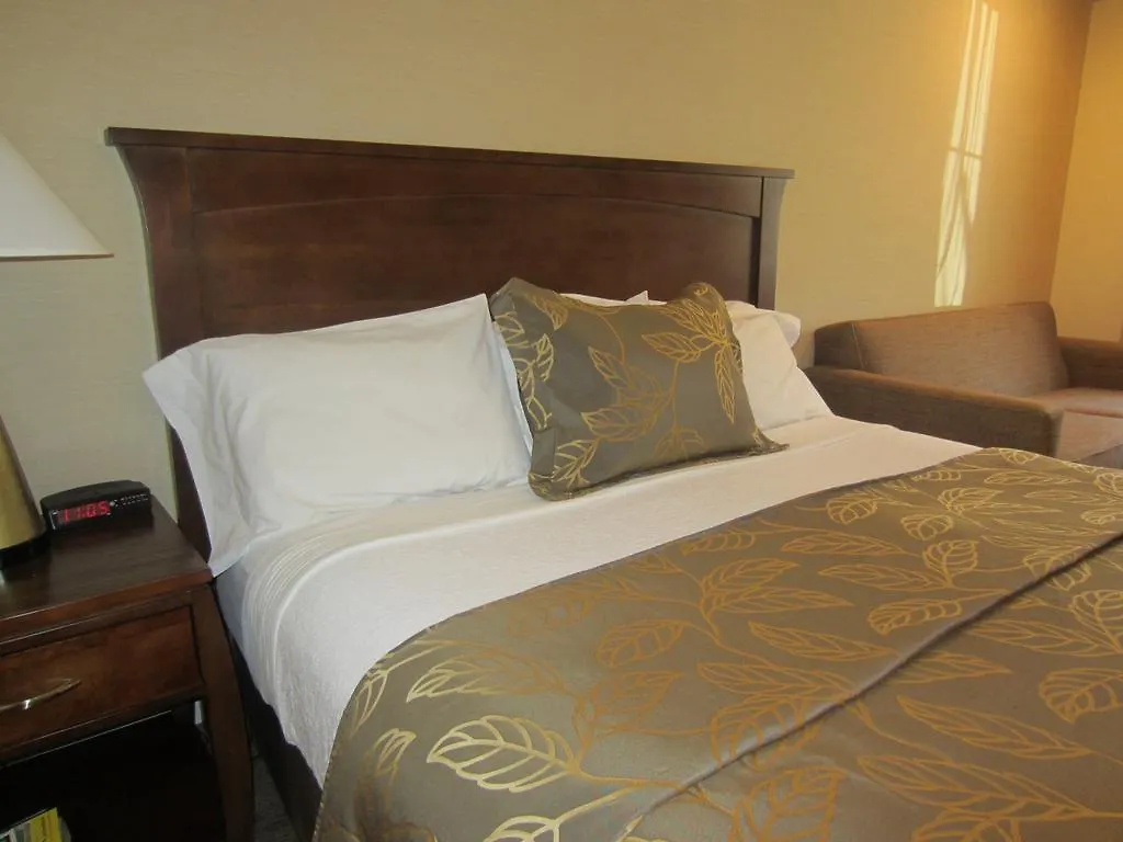 Days By Wyndham Circle Hotel San Diego
