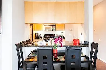 Corporate Suites In Downtown 2*