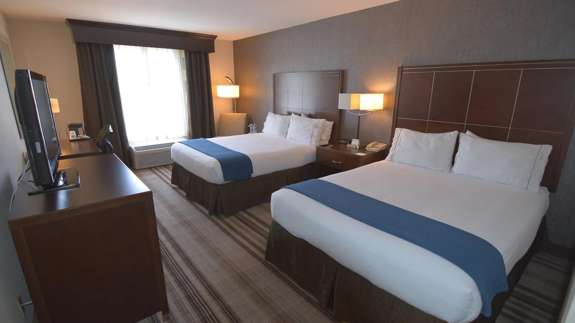 Hotel Express - Sea World Area By Ihg San Diego