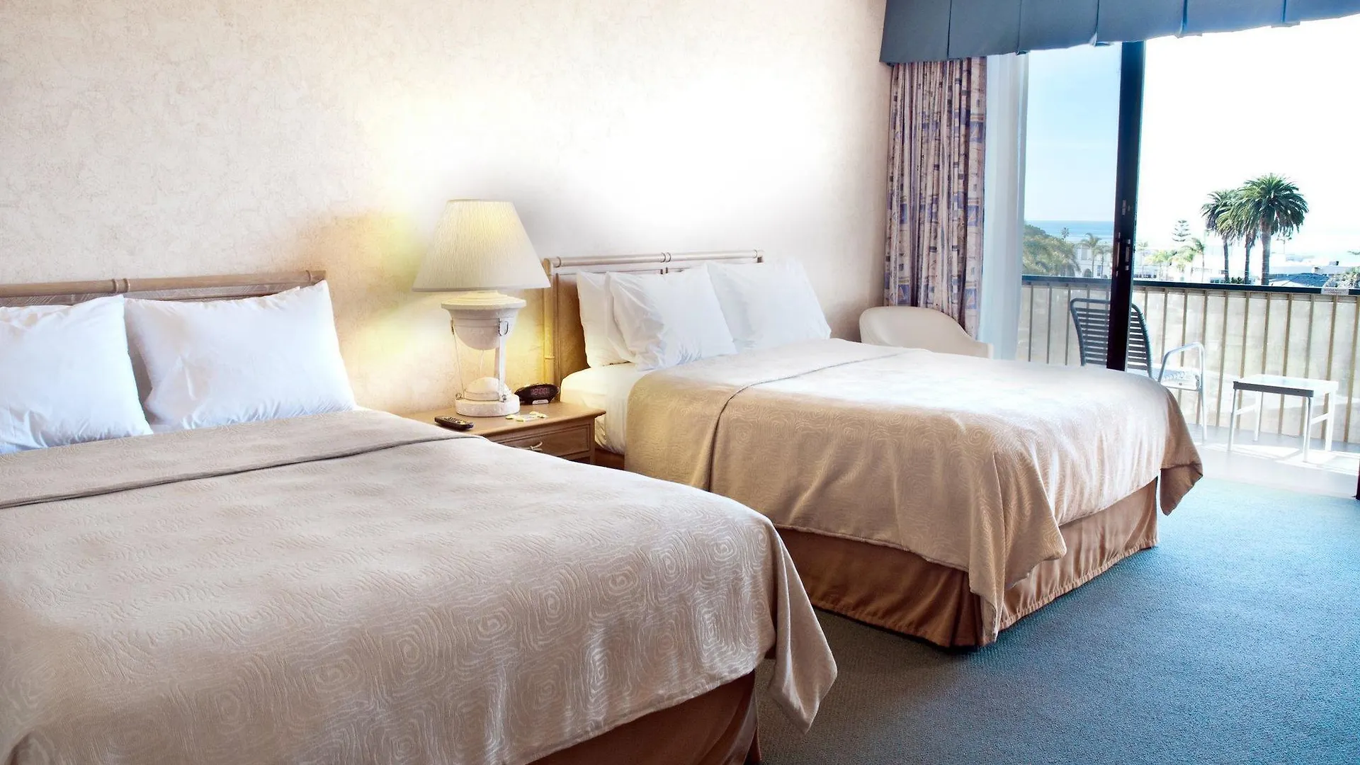 By The Sea, La Jolla 3*