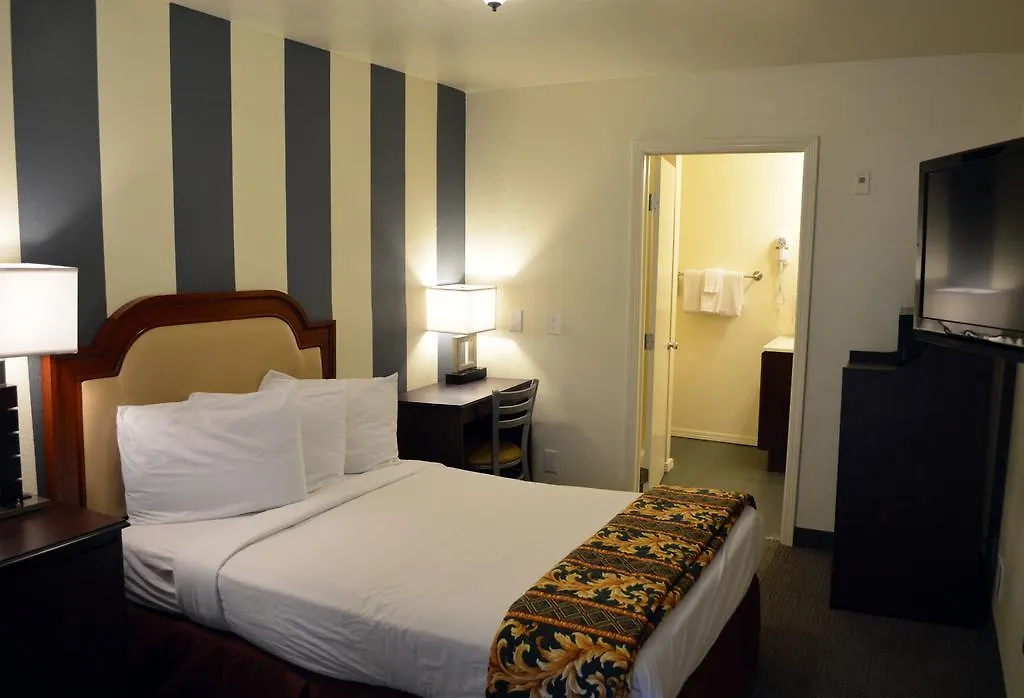 여관 West Park Inn- Extended / Weekly Rates Available 샌디에이고