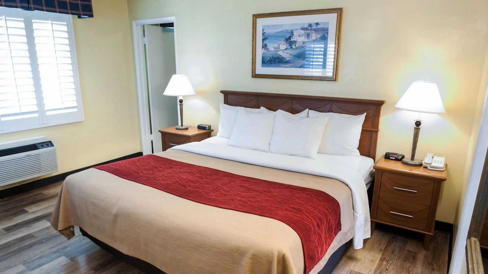 Comfort Airport At The Harbor Inn San Diego