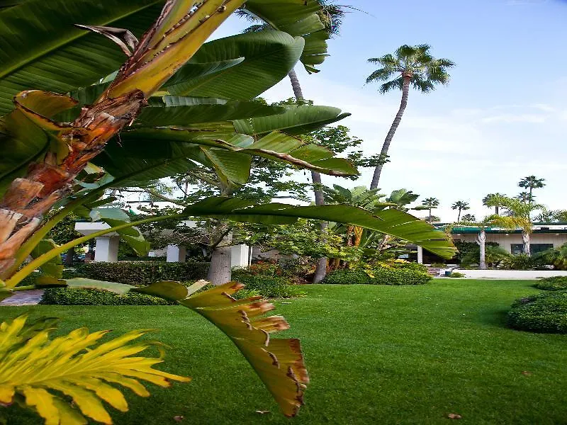Mission Valley Hotel