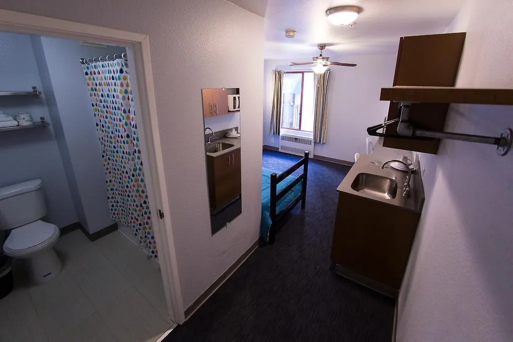 Aparthotel Vantaggio Suites