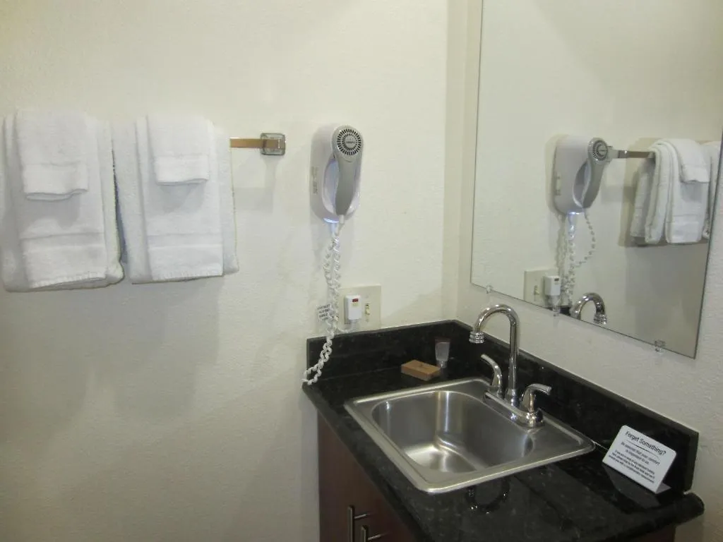 여관 West Park Inn- Extended / Weekly Rates Available